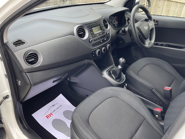 Used Hyundai i10 2018 for sale - 76227459: Photo 37