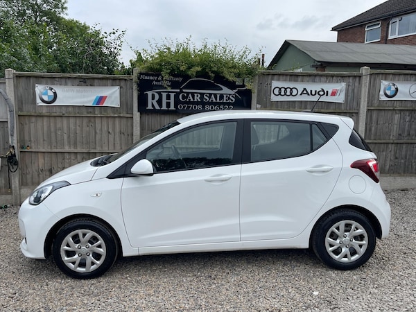 Used Hyundai i10 2018 for sale - 76227459: Photo 8