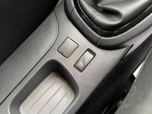 Used Renault Clio 2013 for sale - 75756649: Photo 45