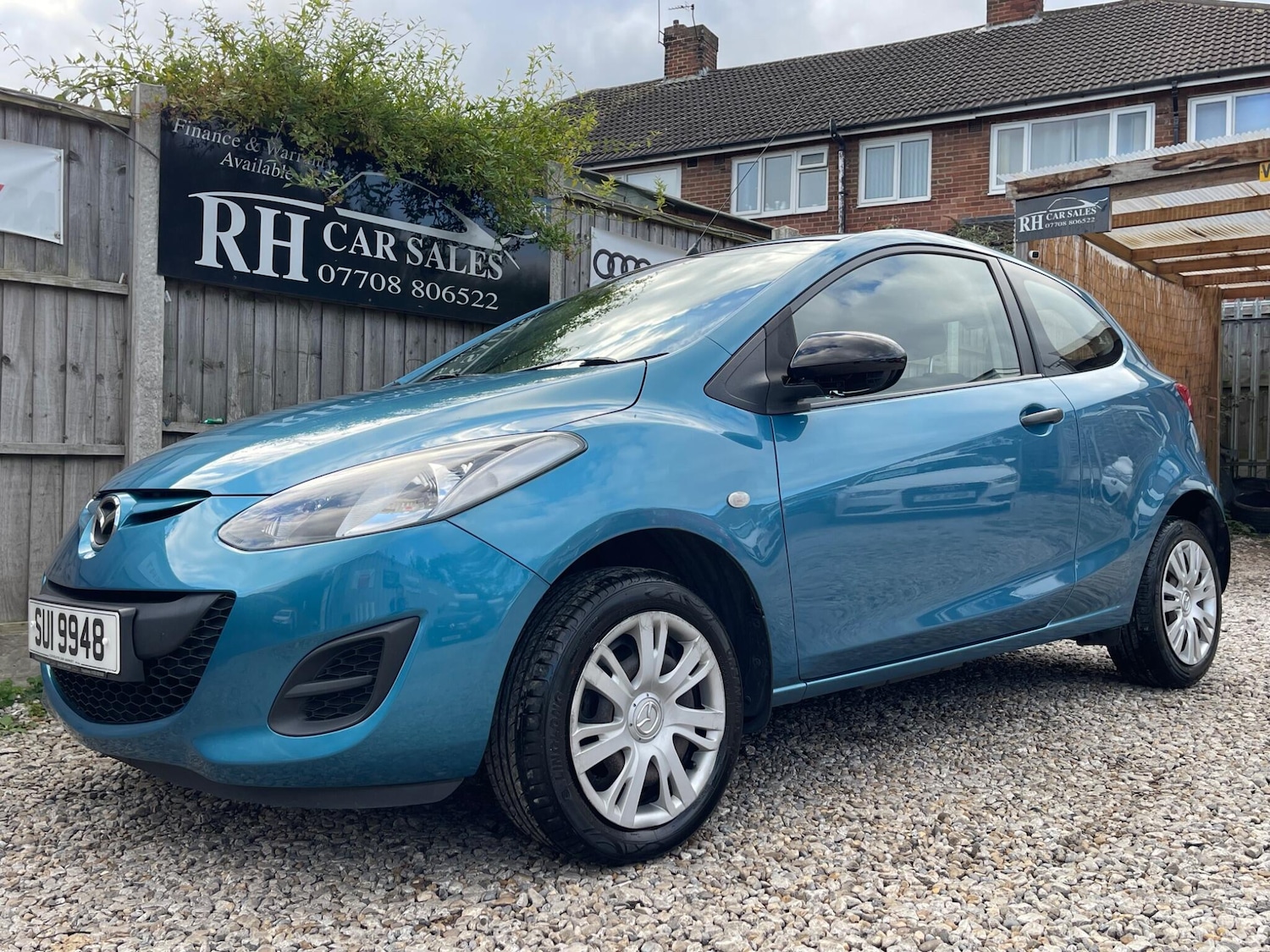Used Mazda Mazda2 2011 for sale - 76122284: Photo 16