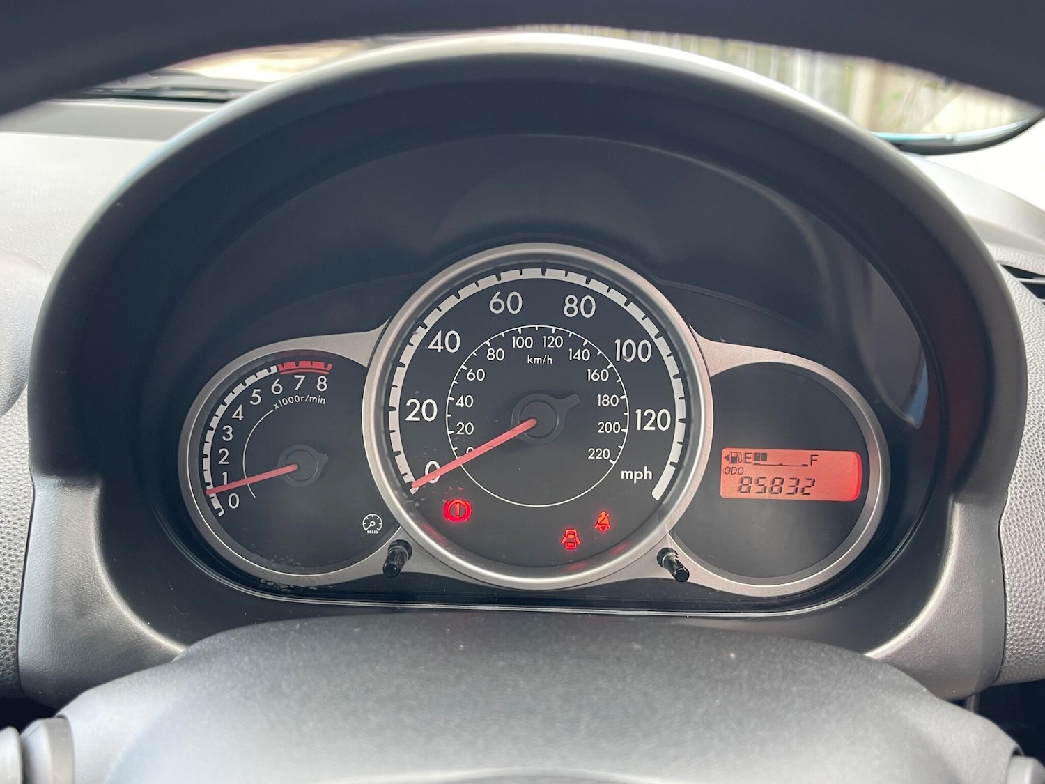Used Mazda Mazda2 2011 for sale - 76122284: Photo 30