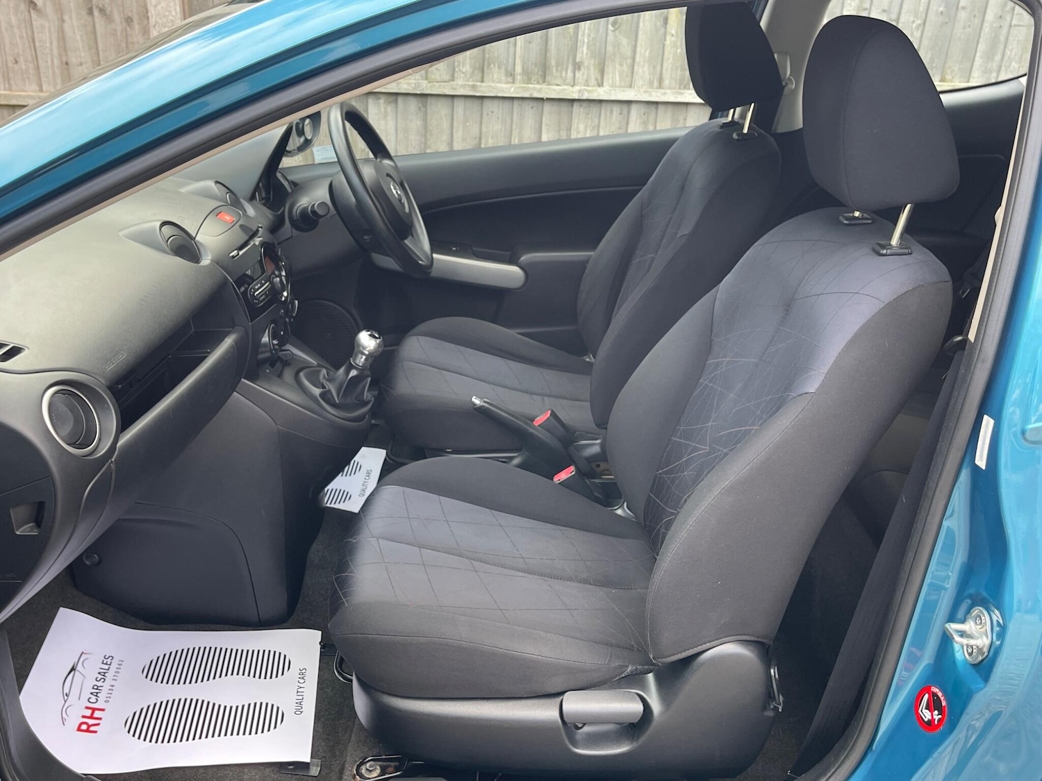 Used Mazda Mazda2 2011 for sale - 76122284: Photo 5