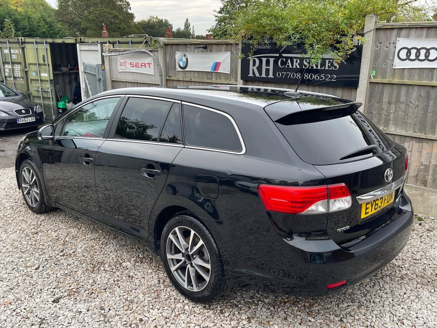 Used Toyota Avensis 2013 for sale - 76137461: Photo 12