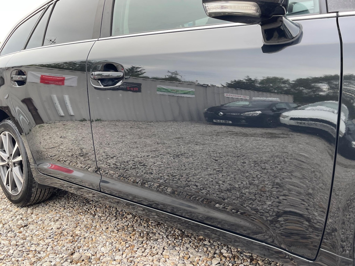 Used Toyota Avensis 2013 for sale - 76137461: Photo 24
