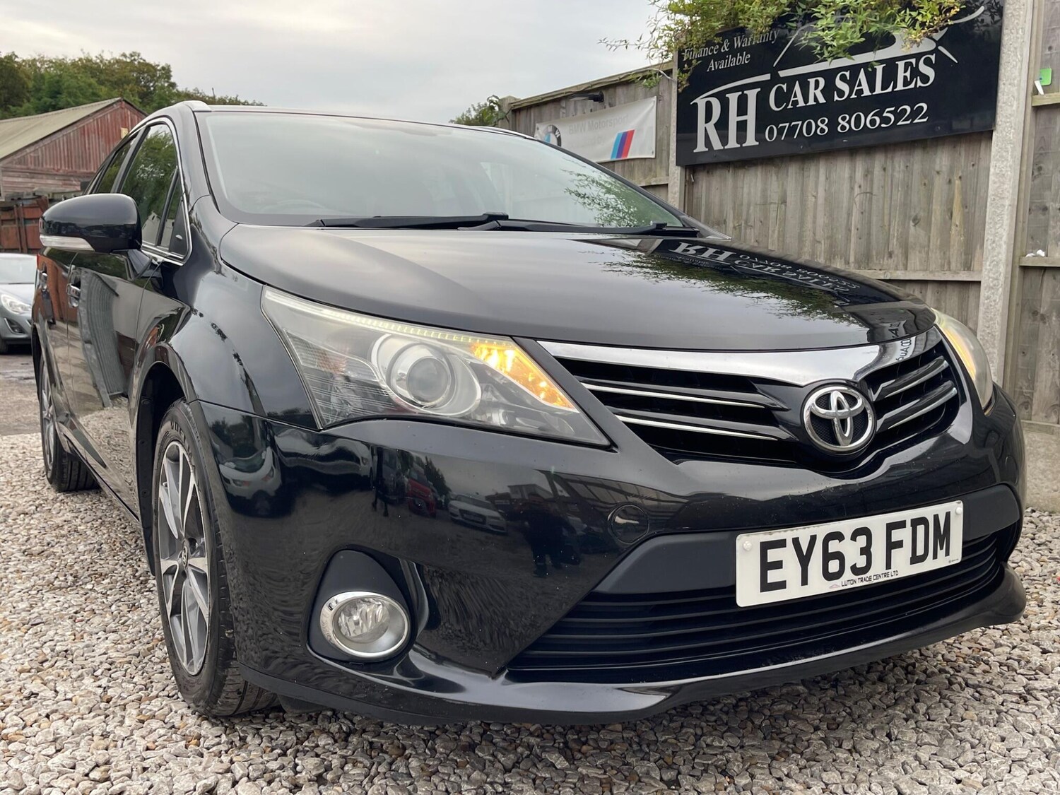 Used Toyota Avensis 2013 for sale - 76137461: Photo 28