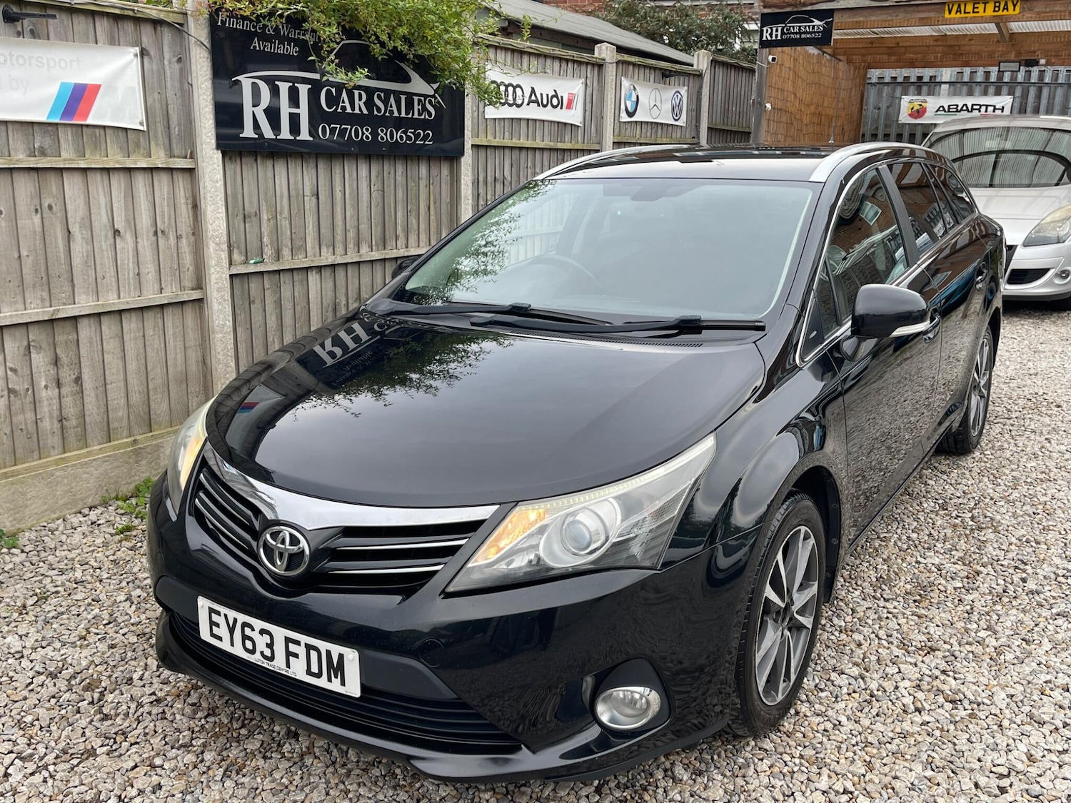 Used Toyota Avensis 2013 for sale - 76137461: Photo 33