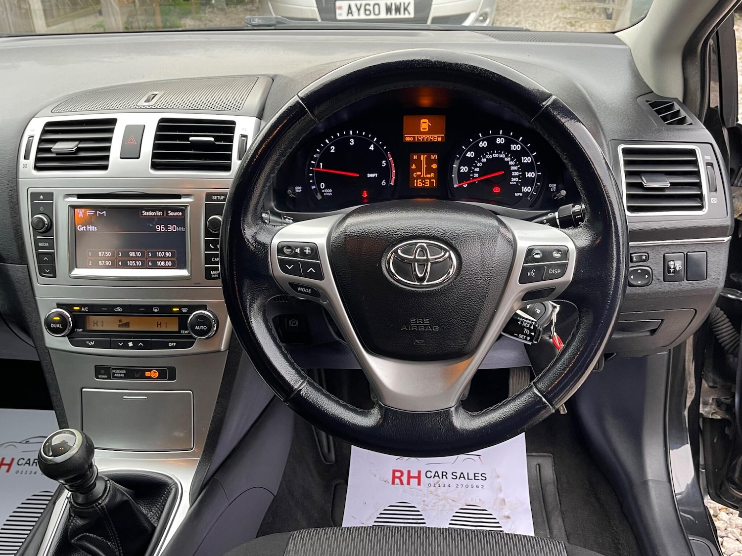 Used Toyota Avensis 2013 for sale - 76137461: Photo 42