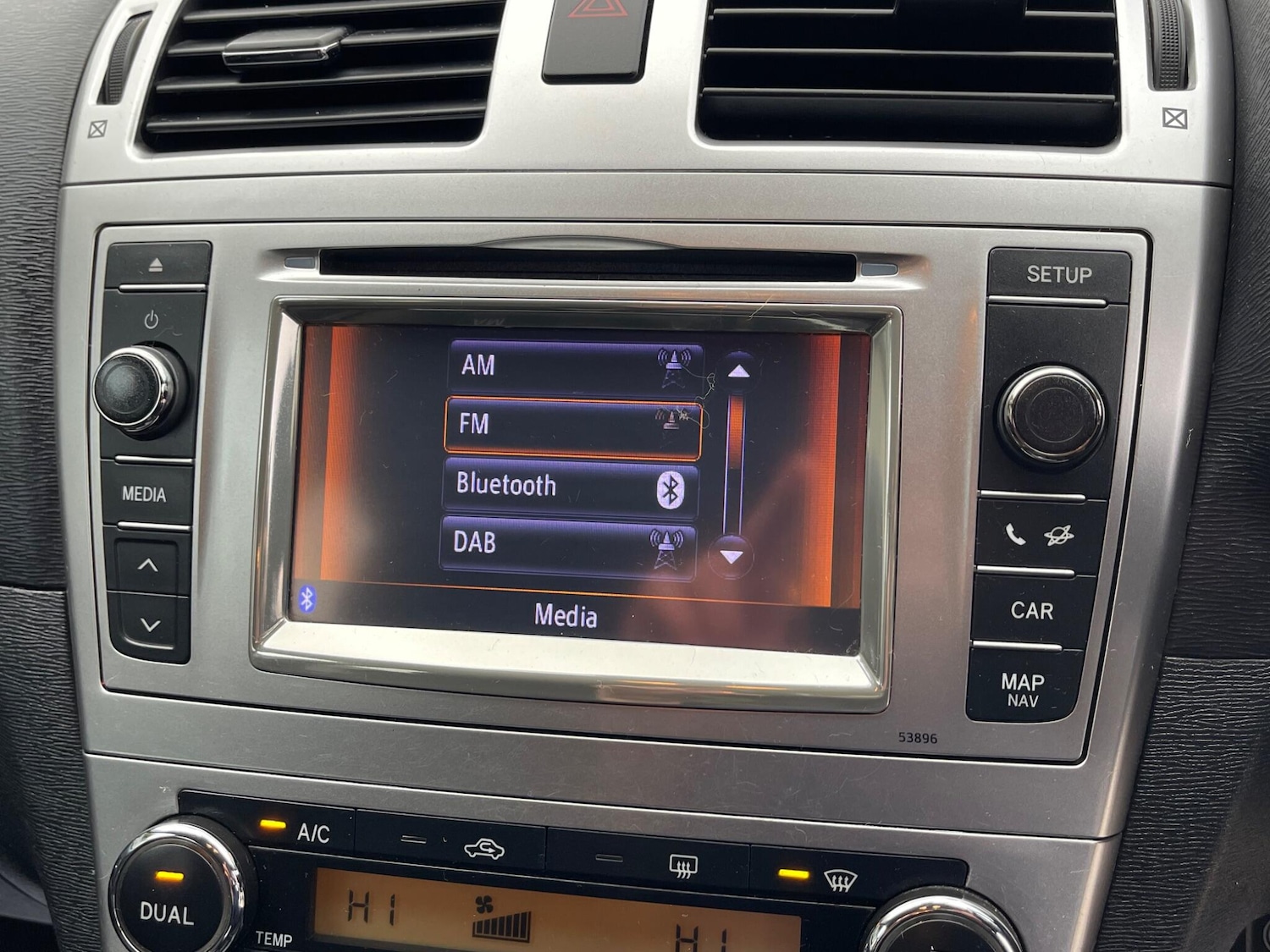 Used Toyota Avensis 2013 for sale - 76137461: Photo 54