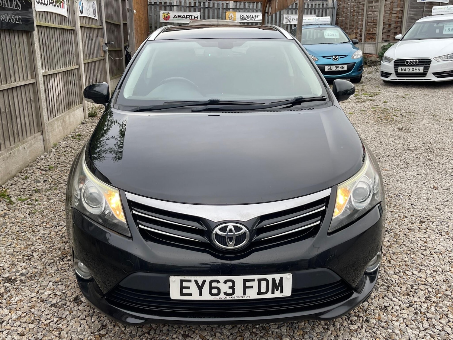 Used Toyota Avensis 2013 for sale - 76137461: Photo 9