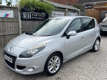 2010 (60) - 1.5 dCi I-Music Euro 4 5dr