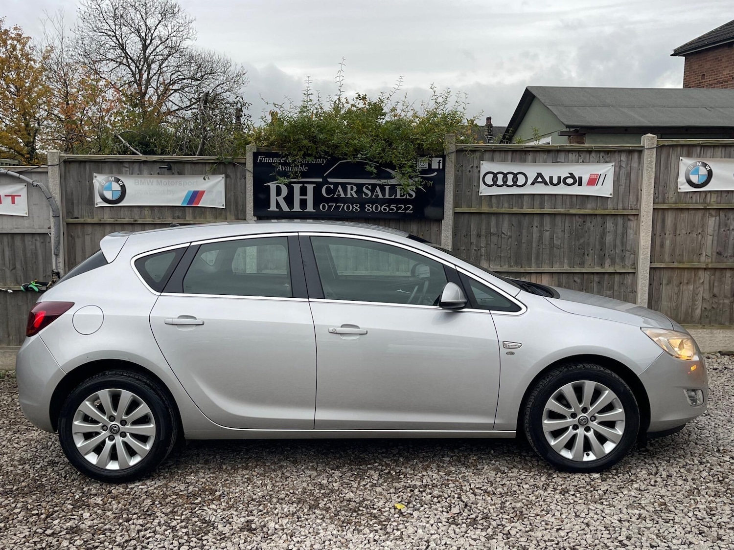 Used Vauxhall Astra 2012 for sale - 76424374: Photo 13