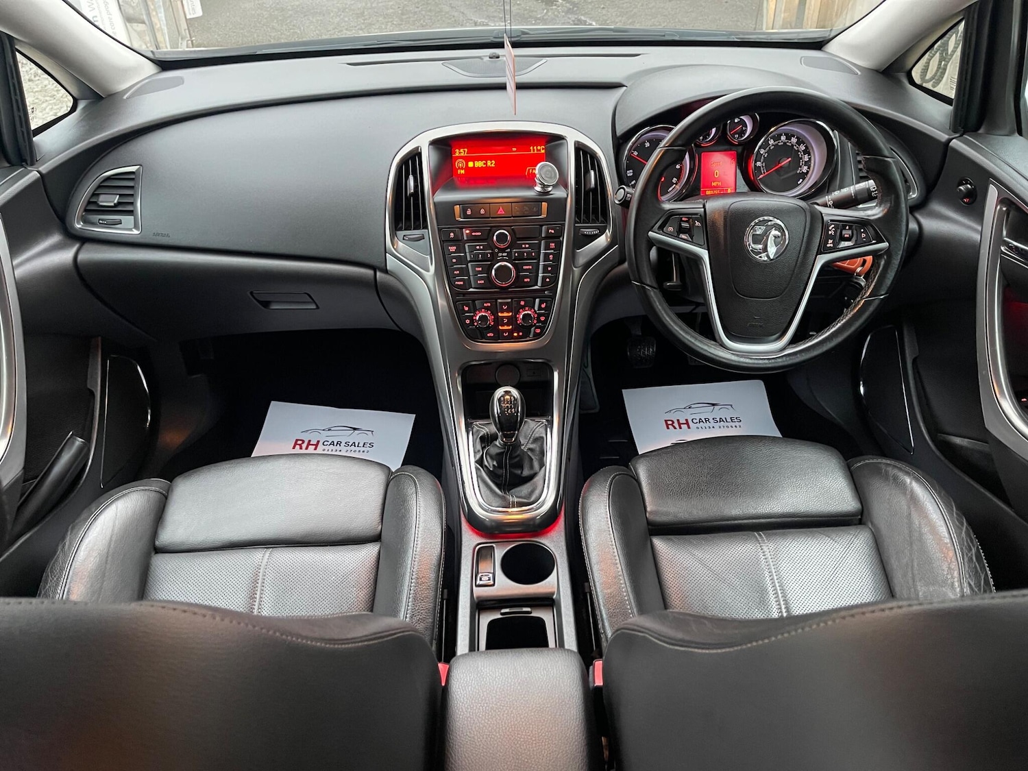 Used Vauxhall Astra 2012 for sale - 76424374: Photo 4