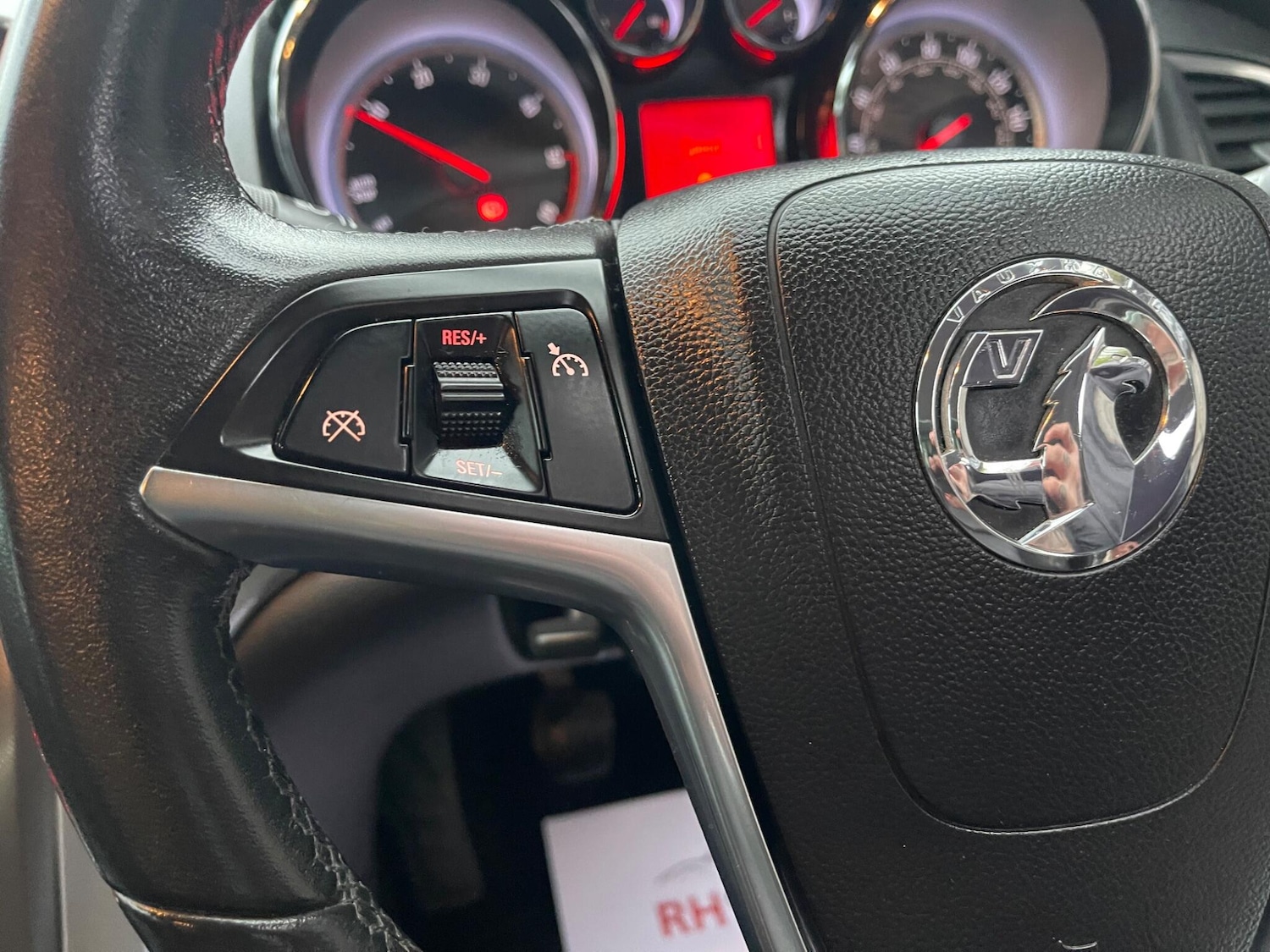 Used Vauxhall Astra 2012 for sale - 76424374: Photo 45