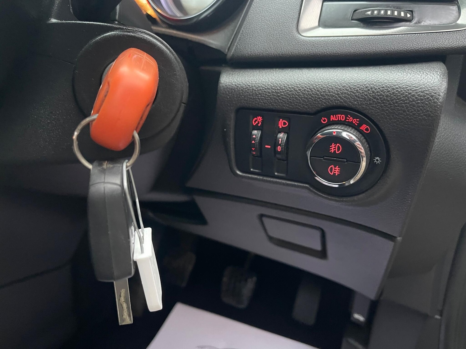 Used Vauxhall Astra 2012 for sale - 76424374: Photo 52