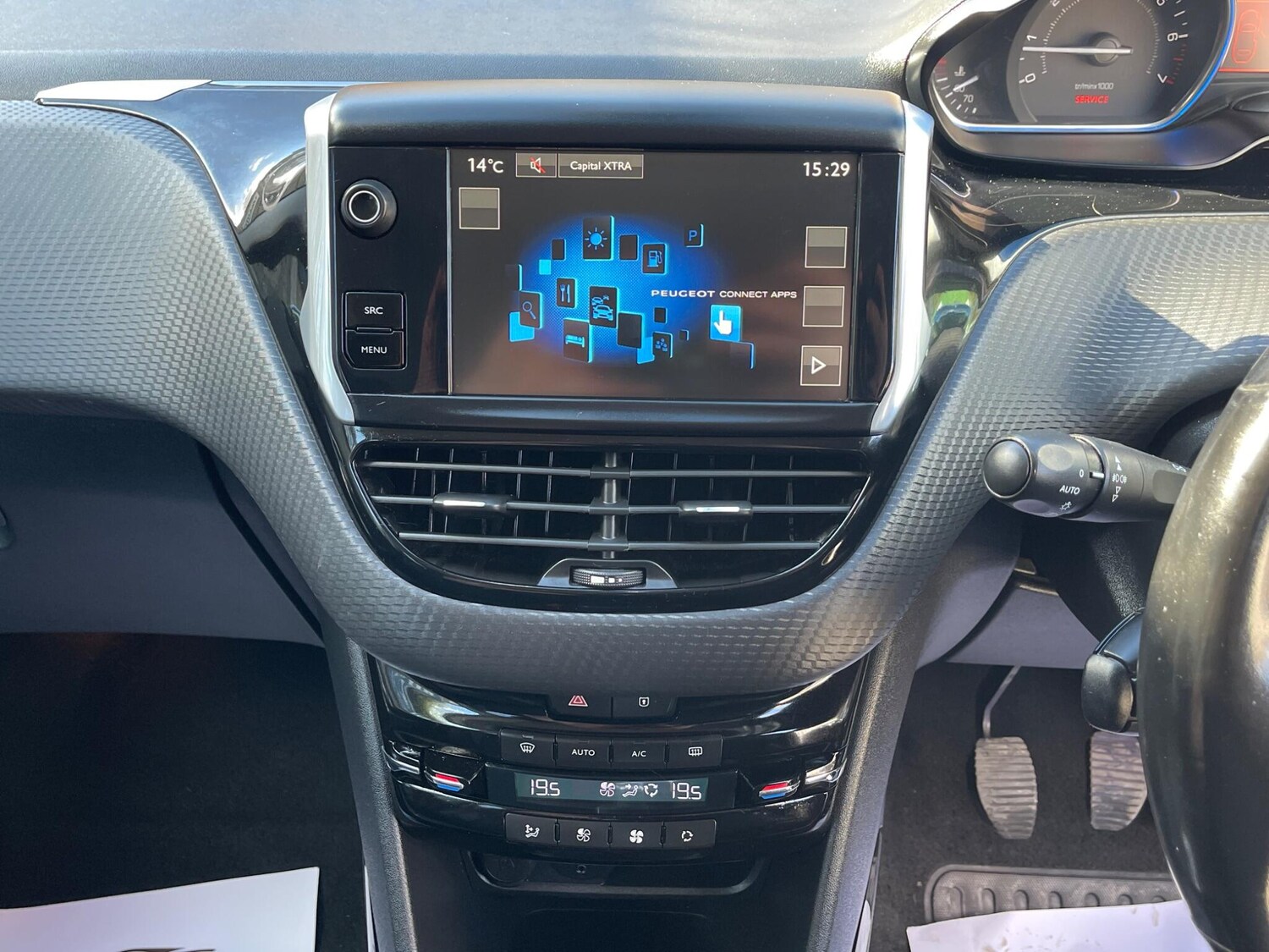 Used Peugeot 2008 2015 for sale - 76072145: Photo 43