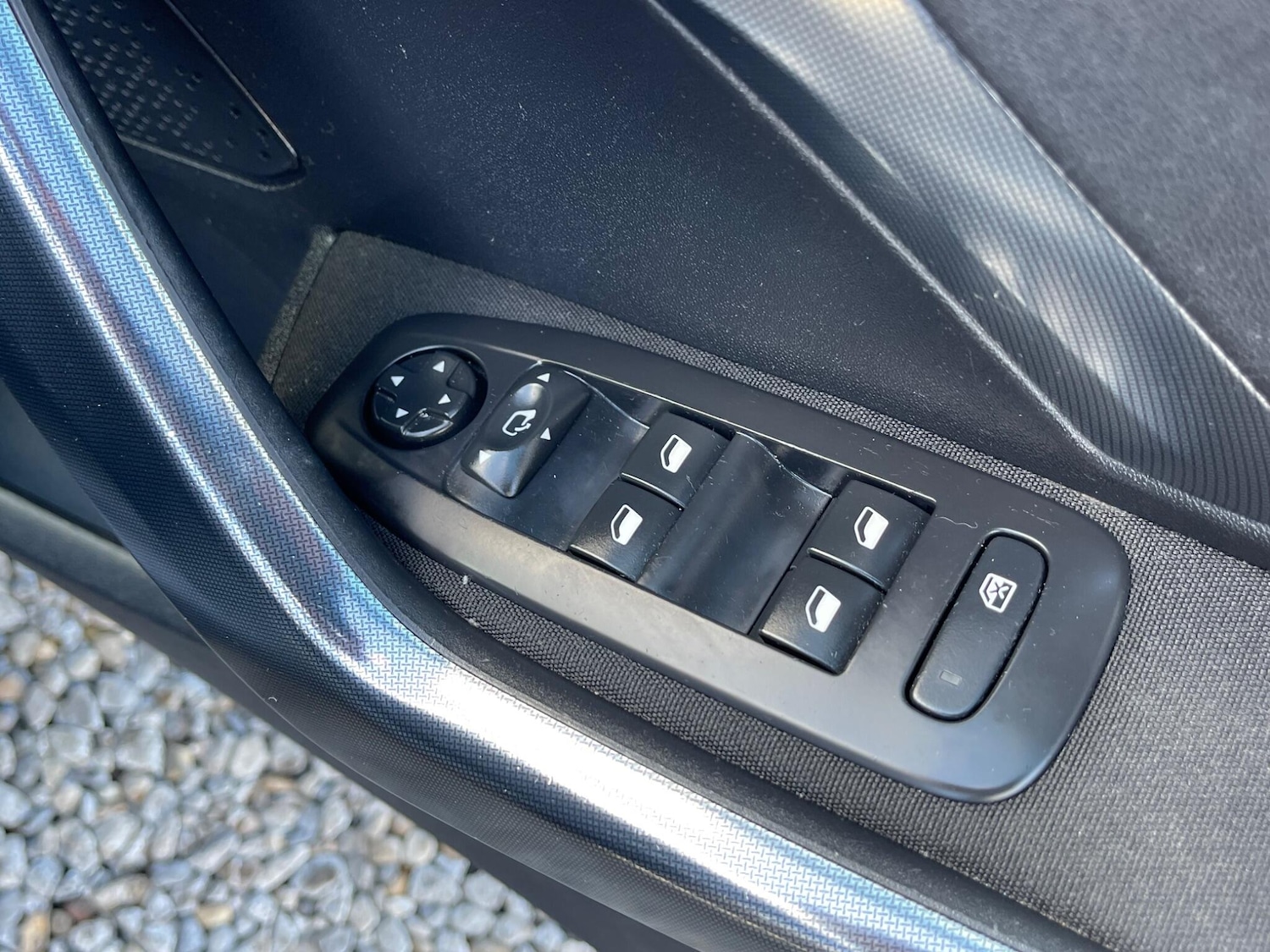 Used Peugeot 2008 2015 for sale - 76072145: Photo 50