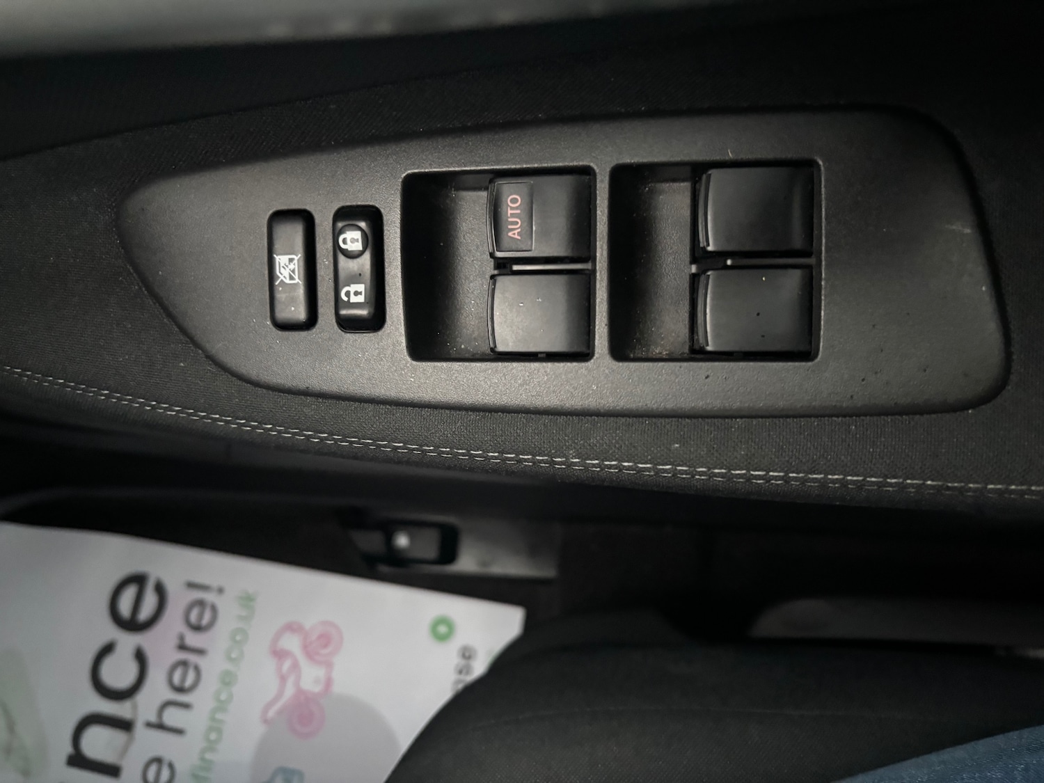 Used Toyota Auris 2009 for sale - 76589759: Photo 13