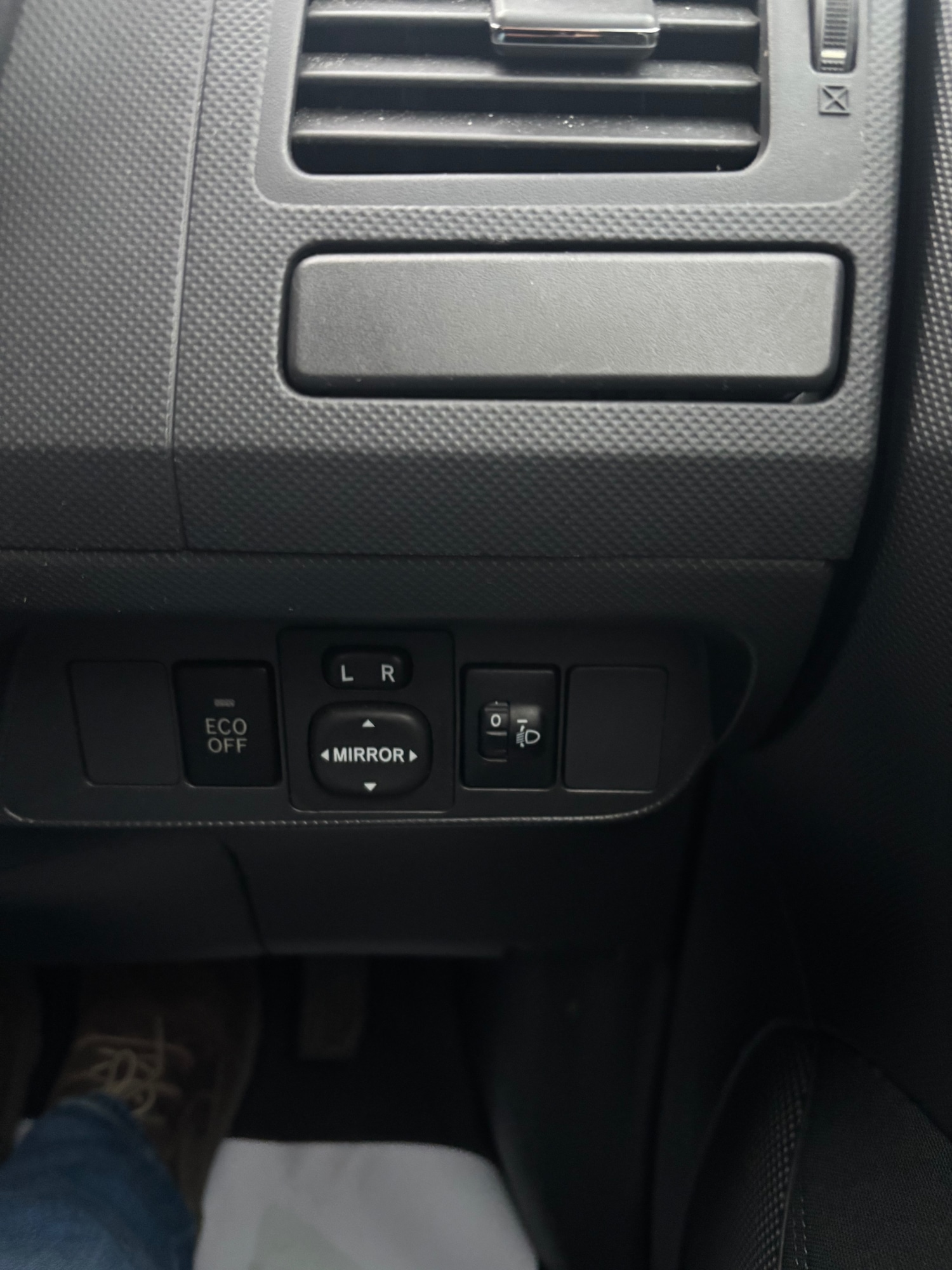 Used Toyota Auris 2009 for sale - 76589759: Photo 15