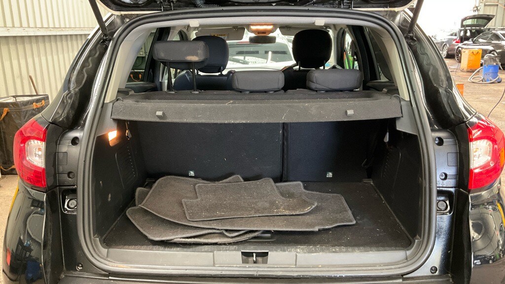 Used Renault Captur 2015 for sale - 77918299: Photo 7