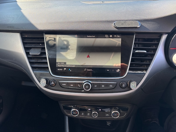 Used Vauxhall Crossland X 2018 for sale - 76035727: Photo 16