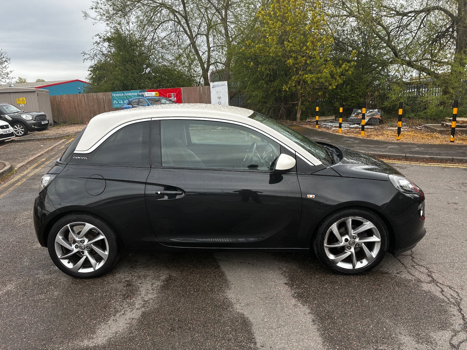 Used Vauxhall ADAM 2014 for sale - 78198161: Photo 2