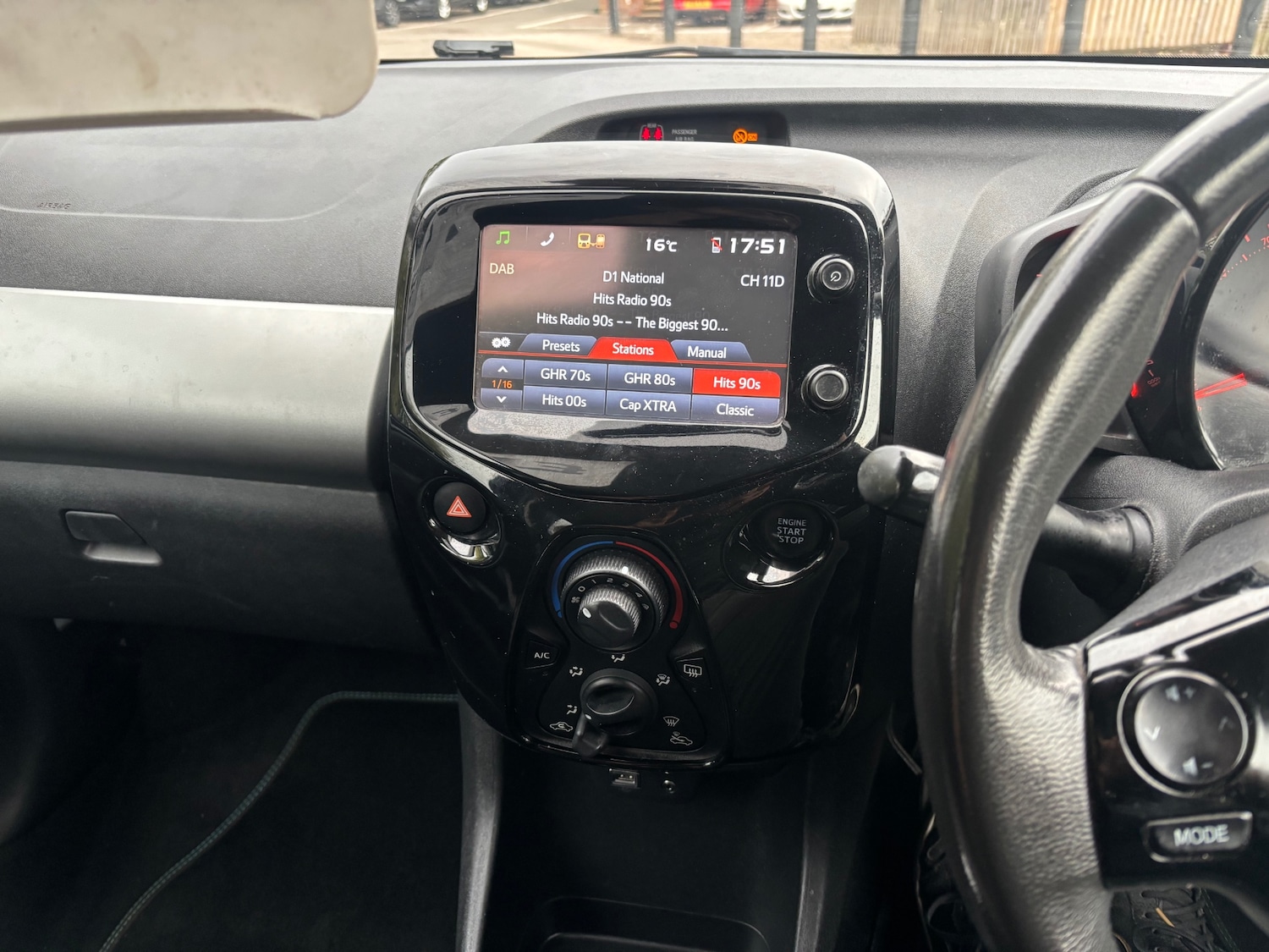 Used Peugeot 108 2015 for sale - 76104870: Photo 13