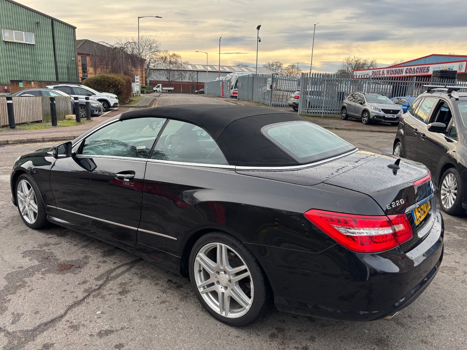 Used Mercedes-Benz E Class 2012 for sale - 77125745: Photo 17