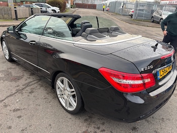 Used Mercedes-Benz E Class 2012 for sale - 77125745: Photo