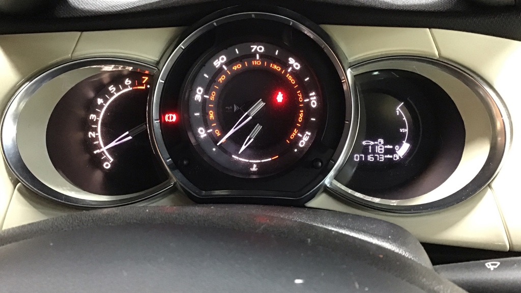 Used DS Automobiles DS 3 2018 for sale - 77103898: Photo 10