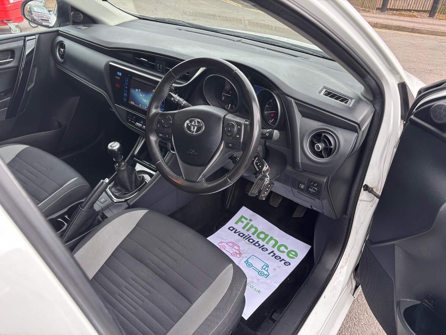 Used Toyota Auris 2015 for sale - 78122824: Photo 15