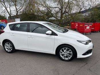 Used Toyota Auris 2015 for sale - 78122824: Photo