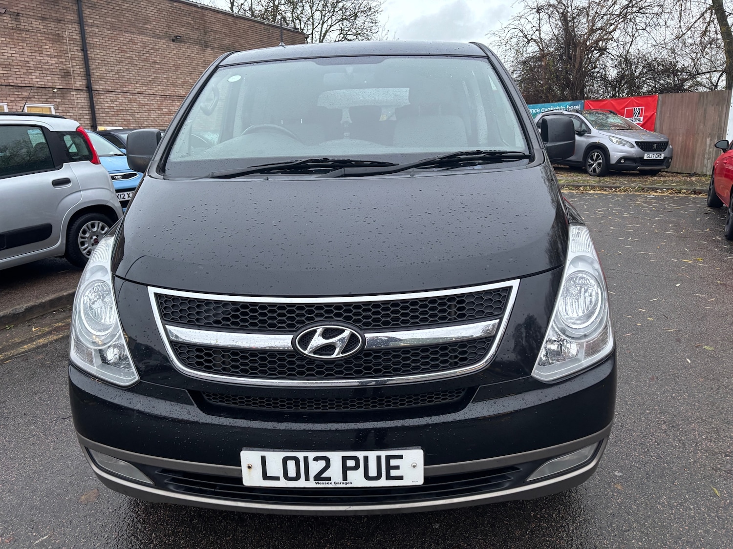 Used Hyundai i800 2012 for sale - 76817590: Photo 3