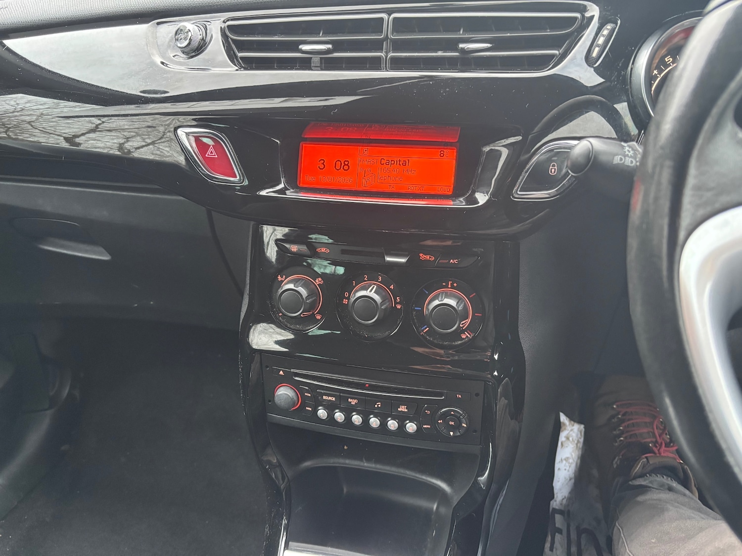 Used Citroen DS3 2013 for sale - 77184858: Photo 13