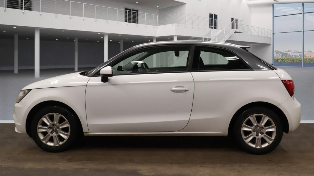 Used Audi A1 2013 for sale - 77282794: Photo 6