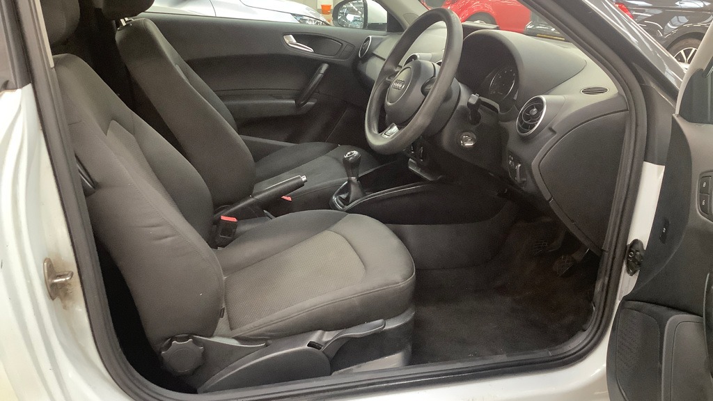 Used Audi A1 2013 for sale - 77282794: Photo 9