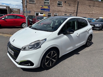 Used Peugeot 208 2015 for sale - 78802872: Photo