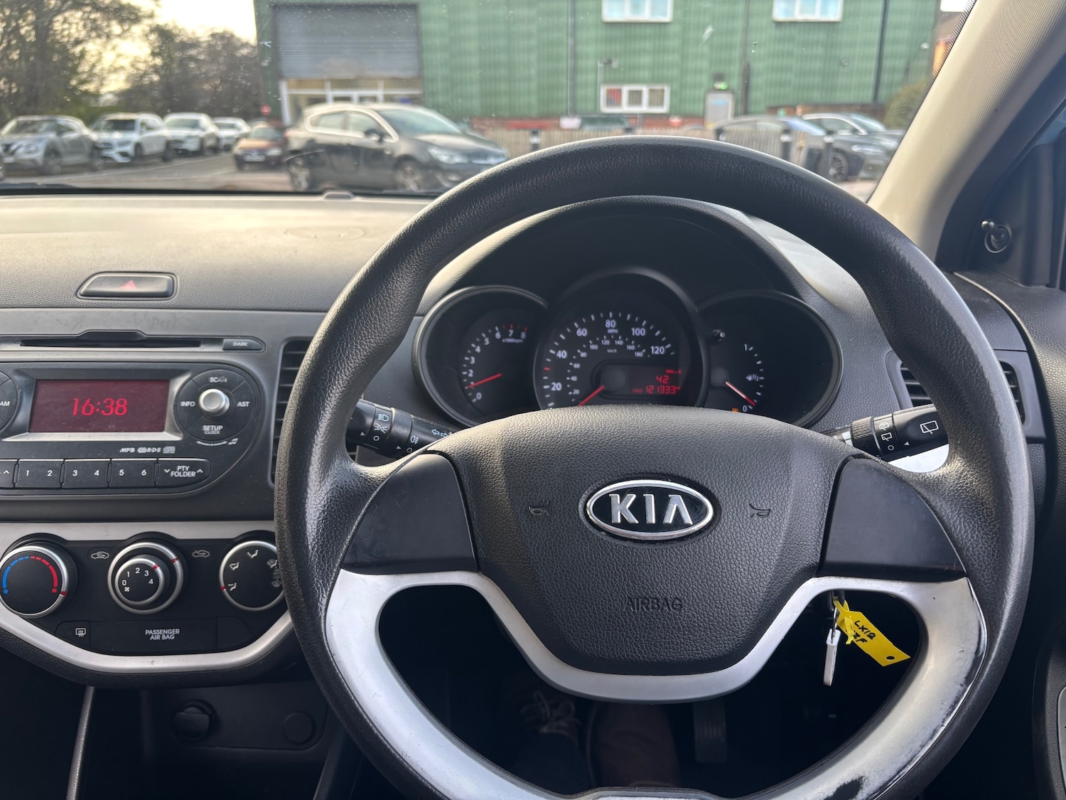 Used Kia Picanto 2012 for sale - 76603021: Photo 12