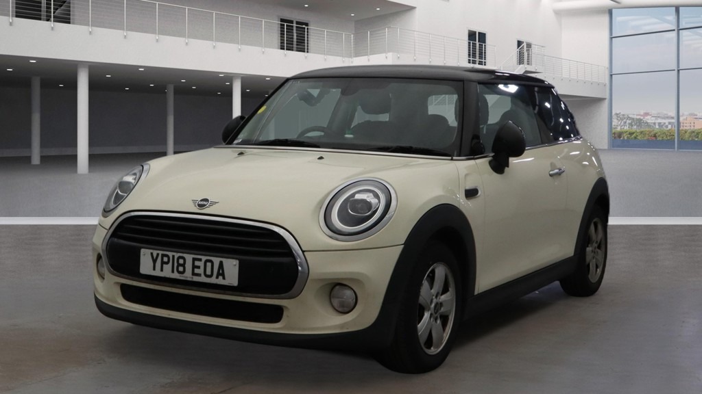 Used MINI Hatch 2018 for sale - 77872066: Photo 2