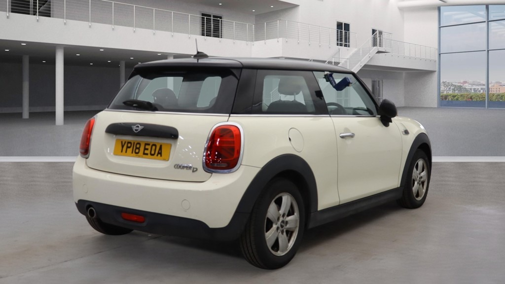 Used MINI Hatch 2018 for sale - 77872066: Photo 4