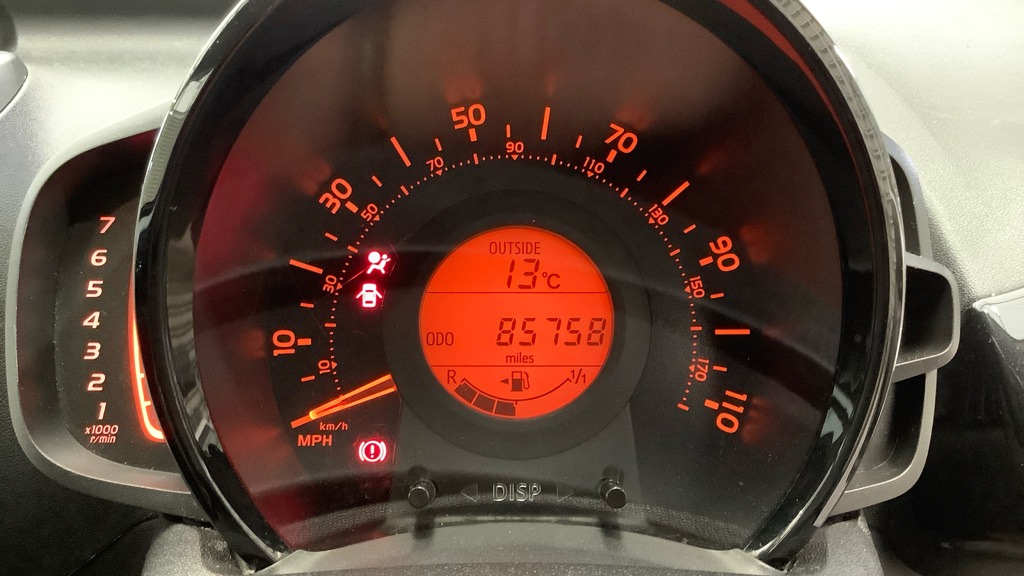 Used Toyota AYGO 2016 for sale - 77984813: Photo 10