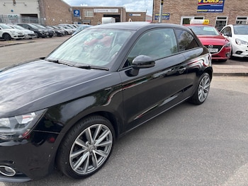 Used Audi A1 2011 for sale - 78579873: Photo