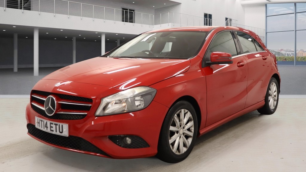 Used Mercedes-Benz A-Class 2014 for sale - 77148837: Photo 2