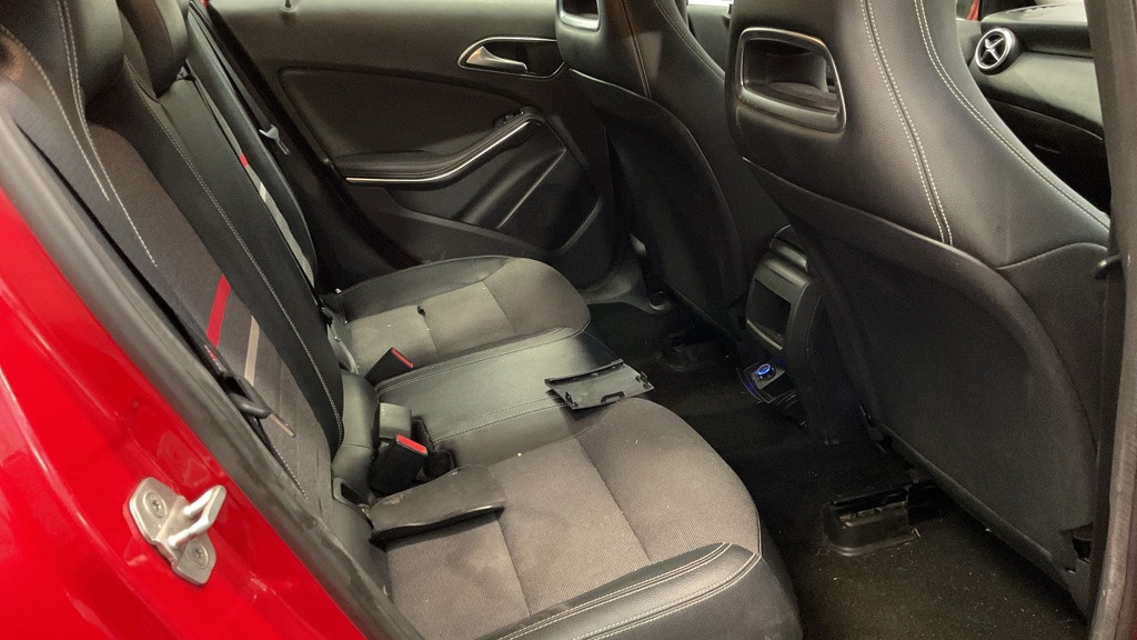 Used Mercedes-Benz A-Class 2014 for sale - 77148837: Photo 8