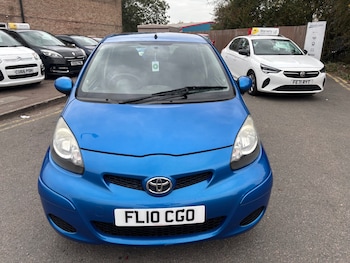Used Toyota AYGO 2010 for sale - 76312503: Photo