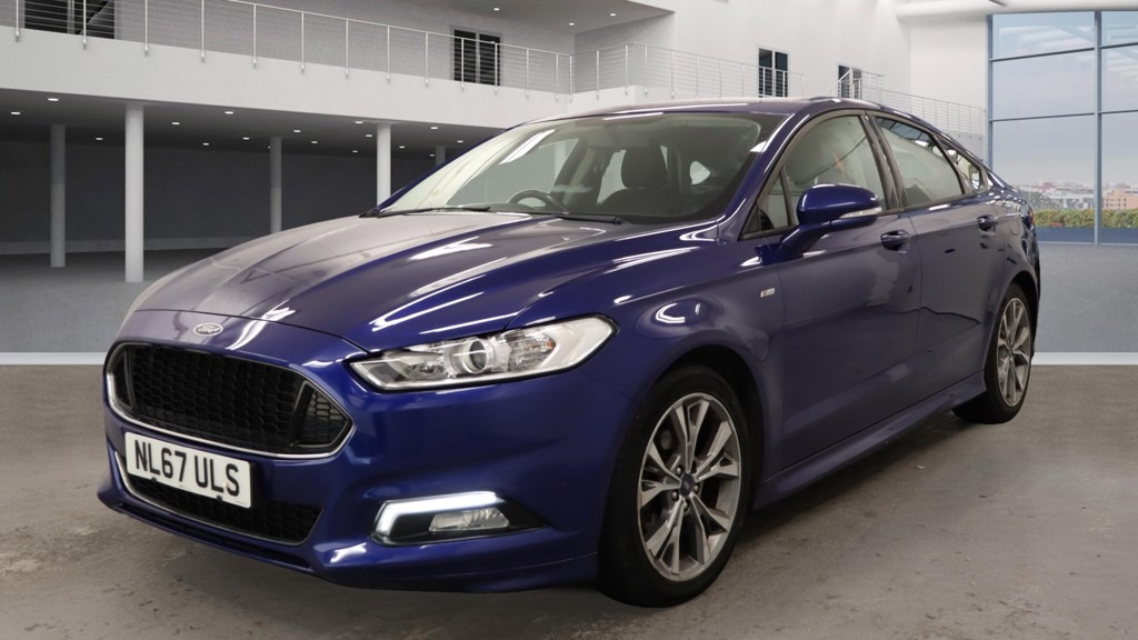 Used Ford Mondeo 2017 for sale - 77147981: Photo 2