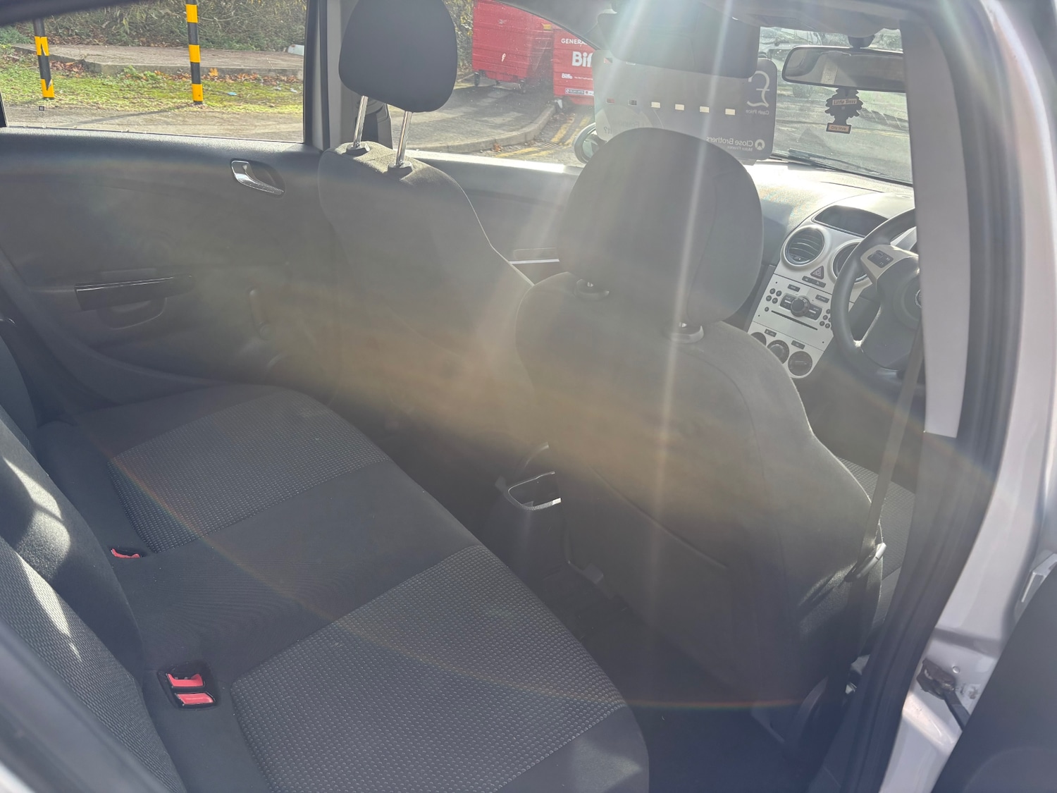 Used Vauxhall Corsa 2009 for sale - 76412285: Photo 8