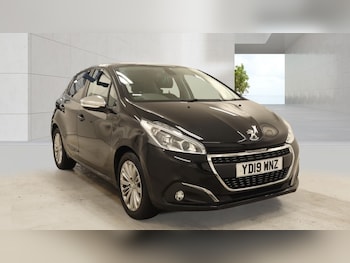 Used Peugeot 208 2019 for sale - 78667392: Photo