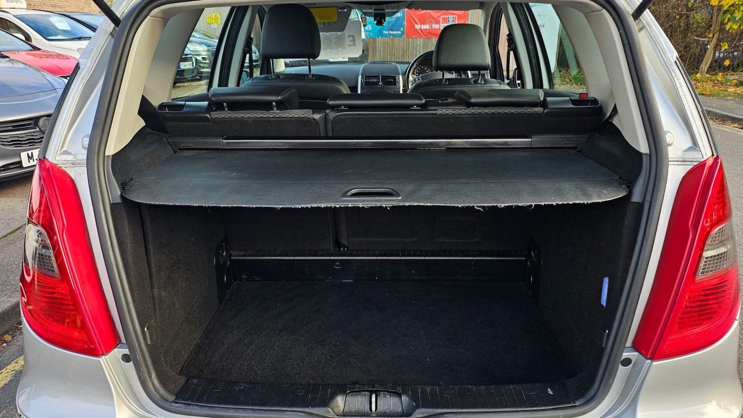 Used Mercedes-Benz A-Class 2012 for sale - 76532541: Photo 7