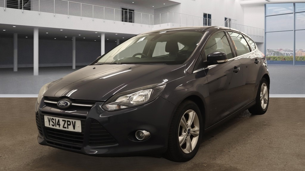 Used Ford Focus 2014 for sale - 76402009: Photo 2