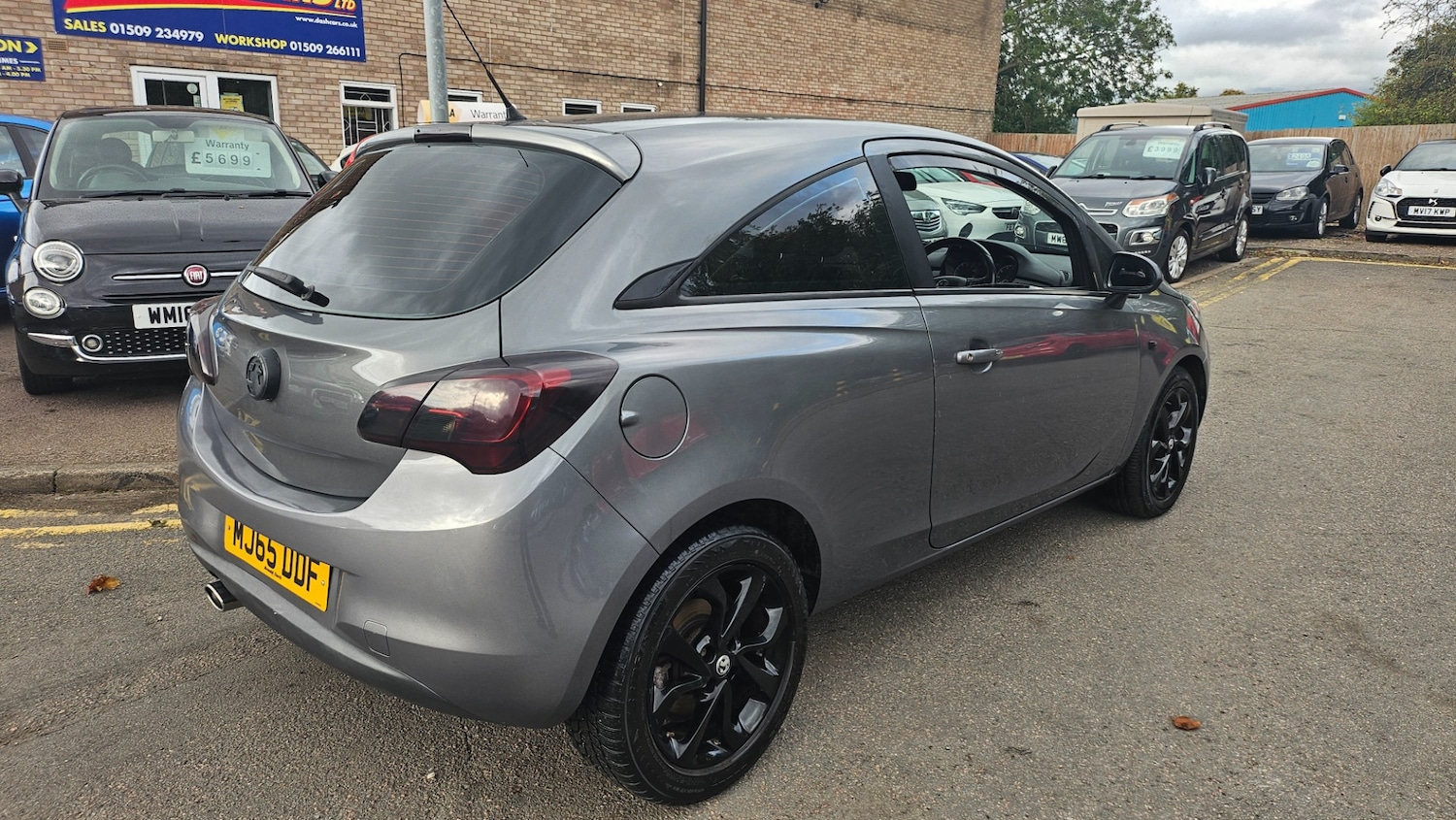 Used Vauxhall Corsa 2015 for sale - 75971978: Photo 3